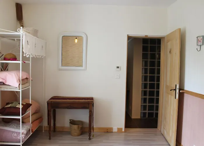 Frühstückspension D'hotes Par Hasard Saint-Bressou (Lot)