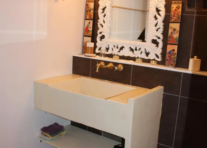 D'hotes Par Hasard Frühstückspension Saint-Bressou (Lot)