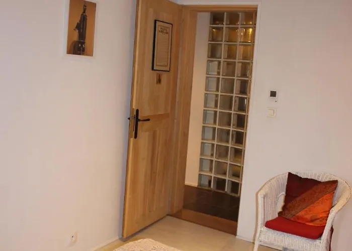 Frühstückspension D'hotes Par Hasard