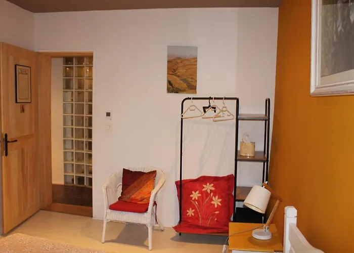 Frühstückspension D'hotes Par Hasard