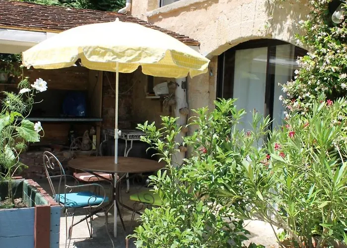 D'hotes Par Hasard Frühstückspension Saint-Bressou (Lot)